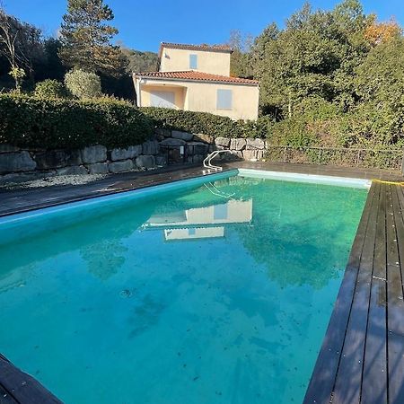 살라바스 Chez Laura Pres Du Pont D'Arc 빌라 외부 사진