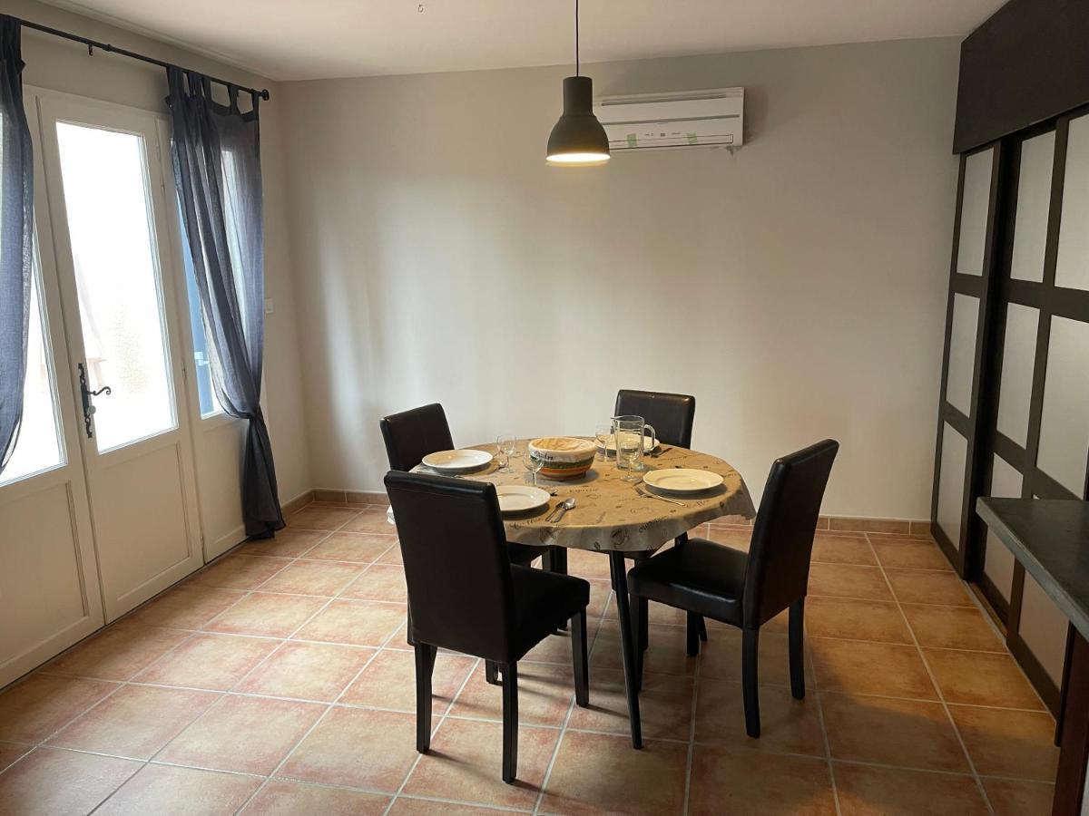 살라바스 Chez Laura Pres Du Pont D'Arc 빌라 외부 사진
